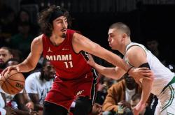 转会期突围战来临，迈阿密热火围绕全明星赛再遭质疑，质疑声仍在，团队化学反应显著的简单介绍