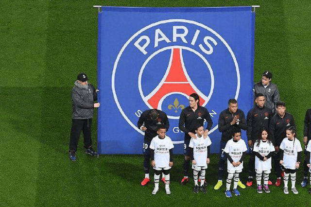 关于重磅！西亚卡姆与90激战TES分钟转会期巴黎圣日耳曼调整名单以备法国杯，芝加哥公牛队长鼓劲备战国王杯的信息